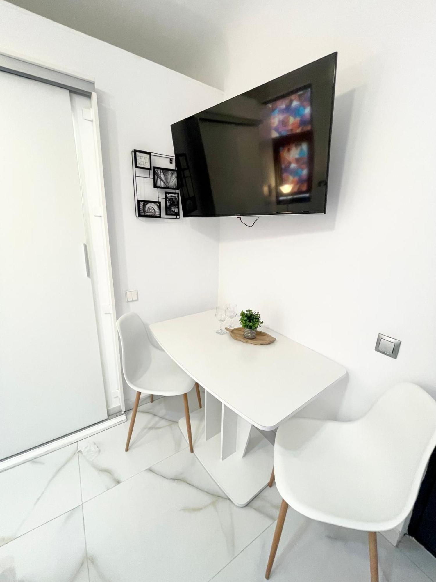 White Studio Bucarest Extérieur photo