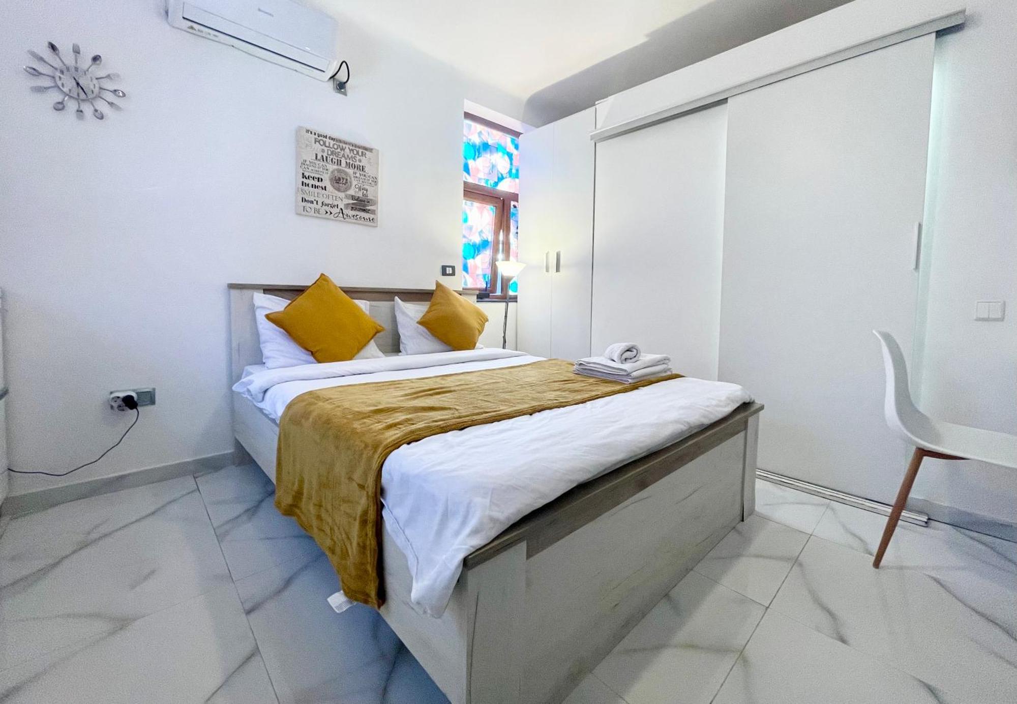 White Studio Bucarest Extérieur photo